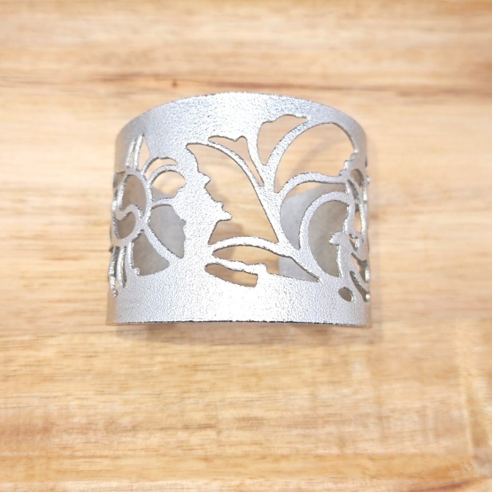 Cuff Braclet